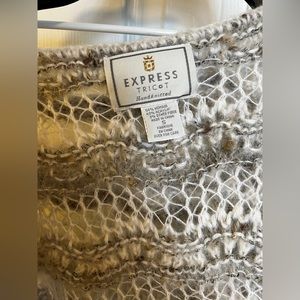 Express hand-knitted sweater size S